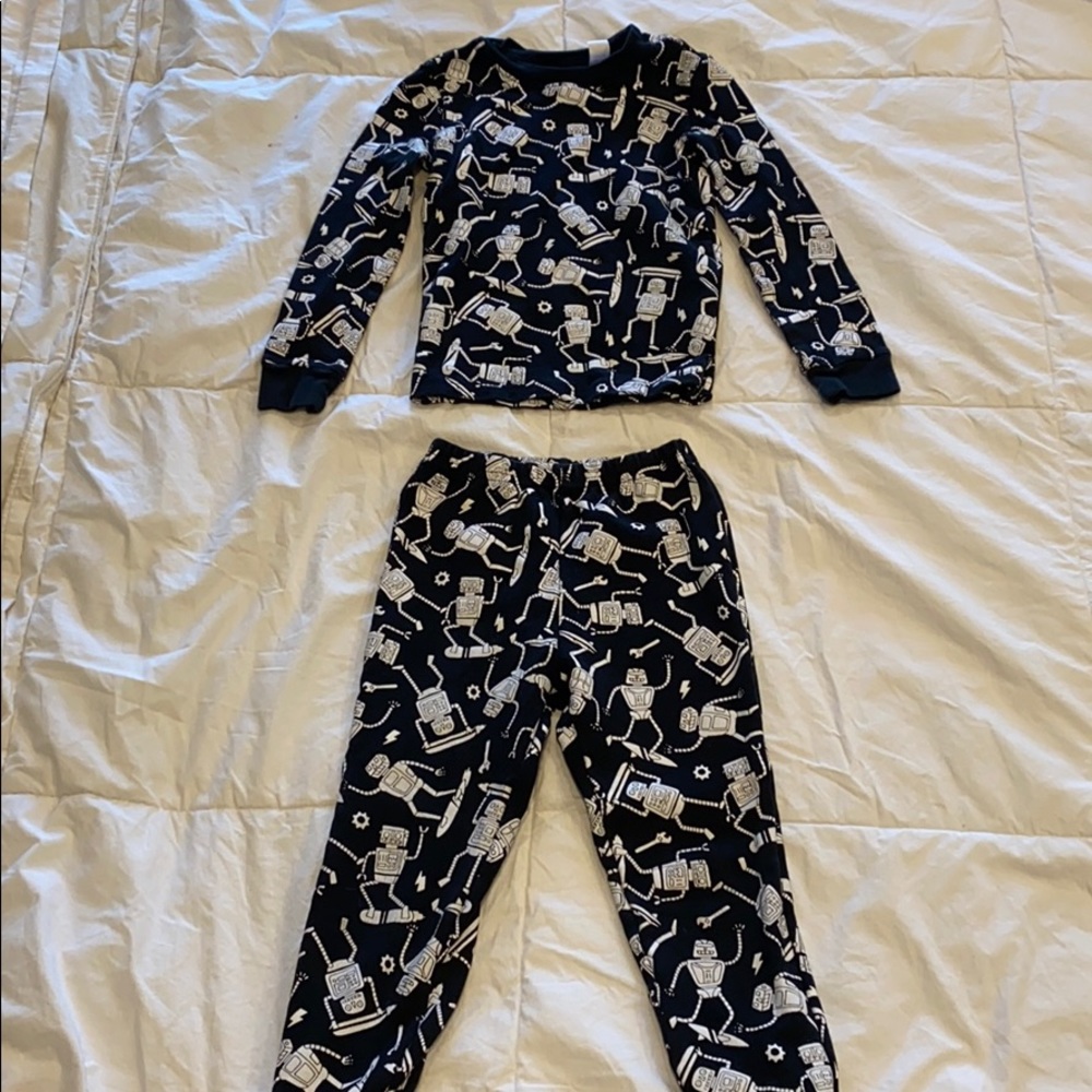 Tucker + Tate pajamas set.